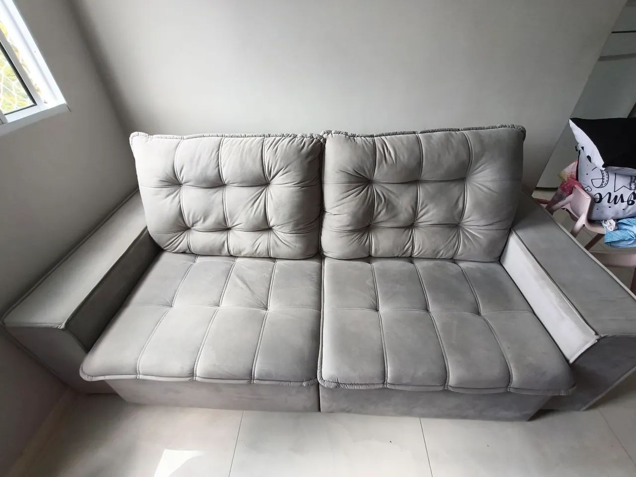 SOFA RETRATIL / CAMA QUEEN NOVO TEM GARANTIA 