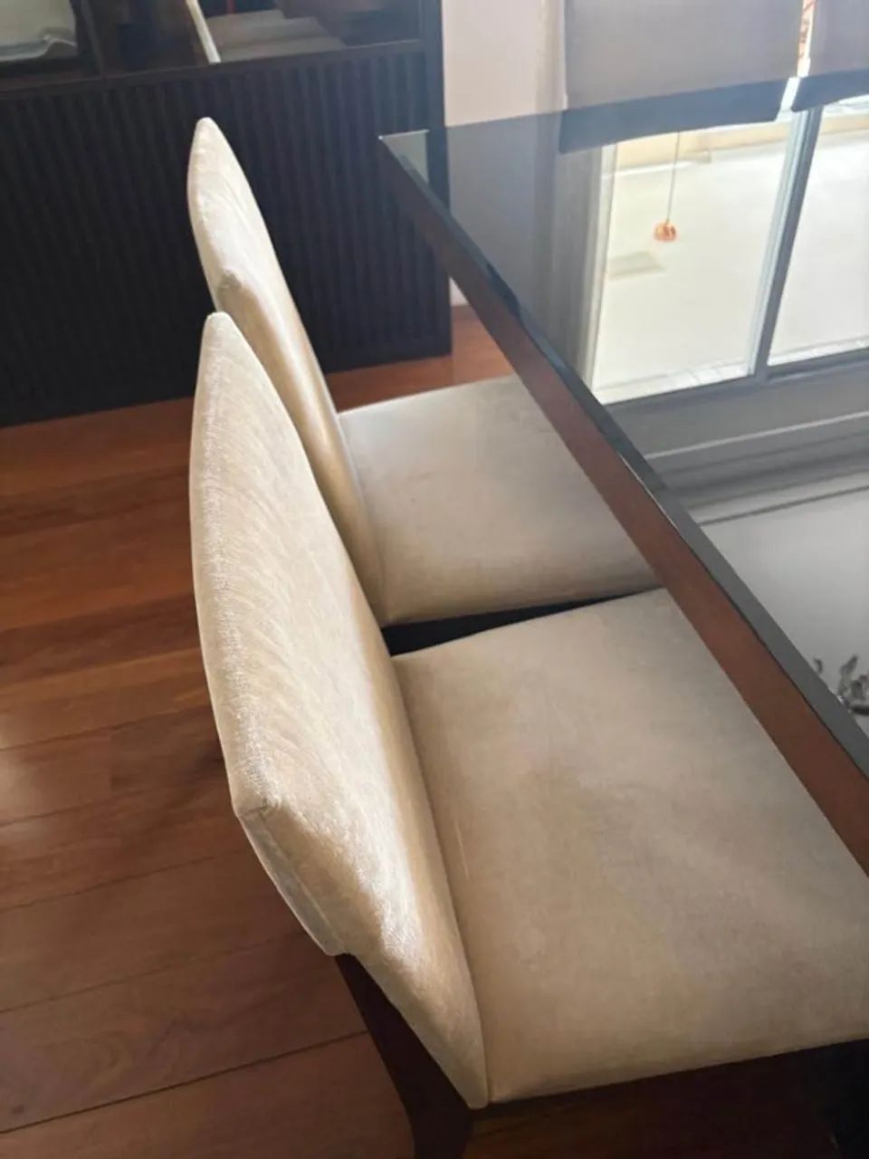Mesa de jantar com 8 cadeiras  - Foto 2