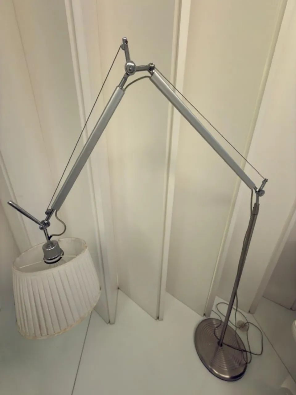 Abajur de metal flexivel  - Foto 2