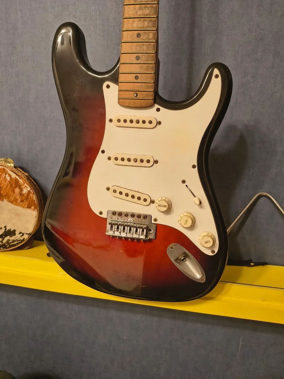 GUITARRA Lauren - Usada, para estudos - Foto 3