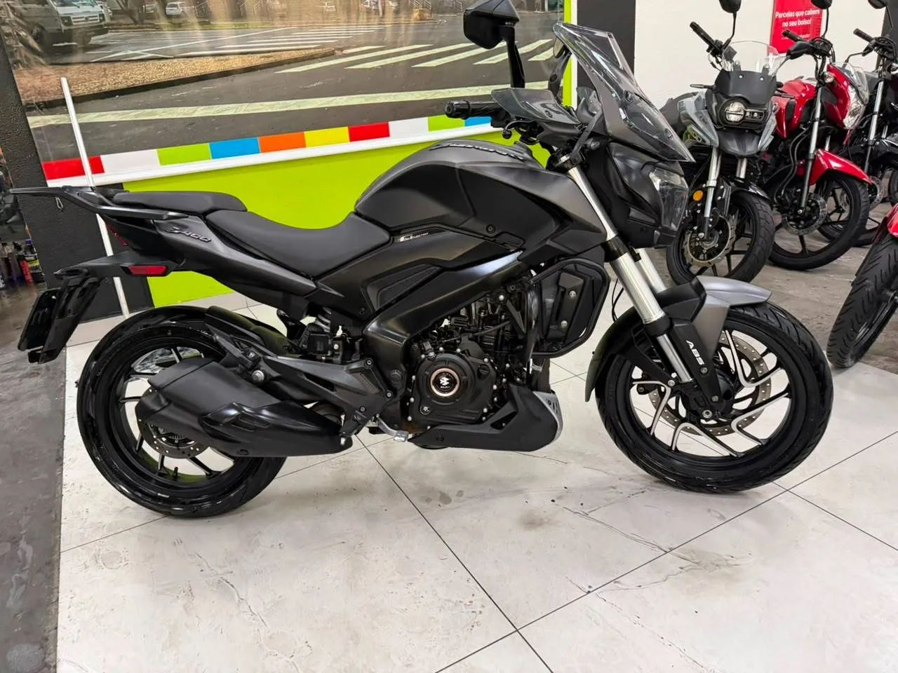 BAJAJ DOMINAR 400 - Foto 2