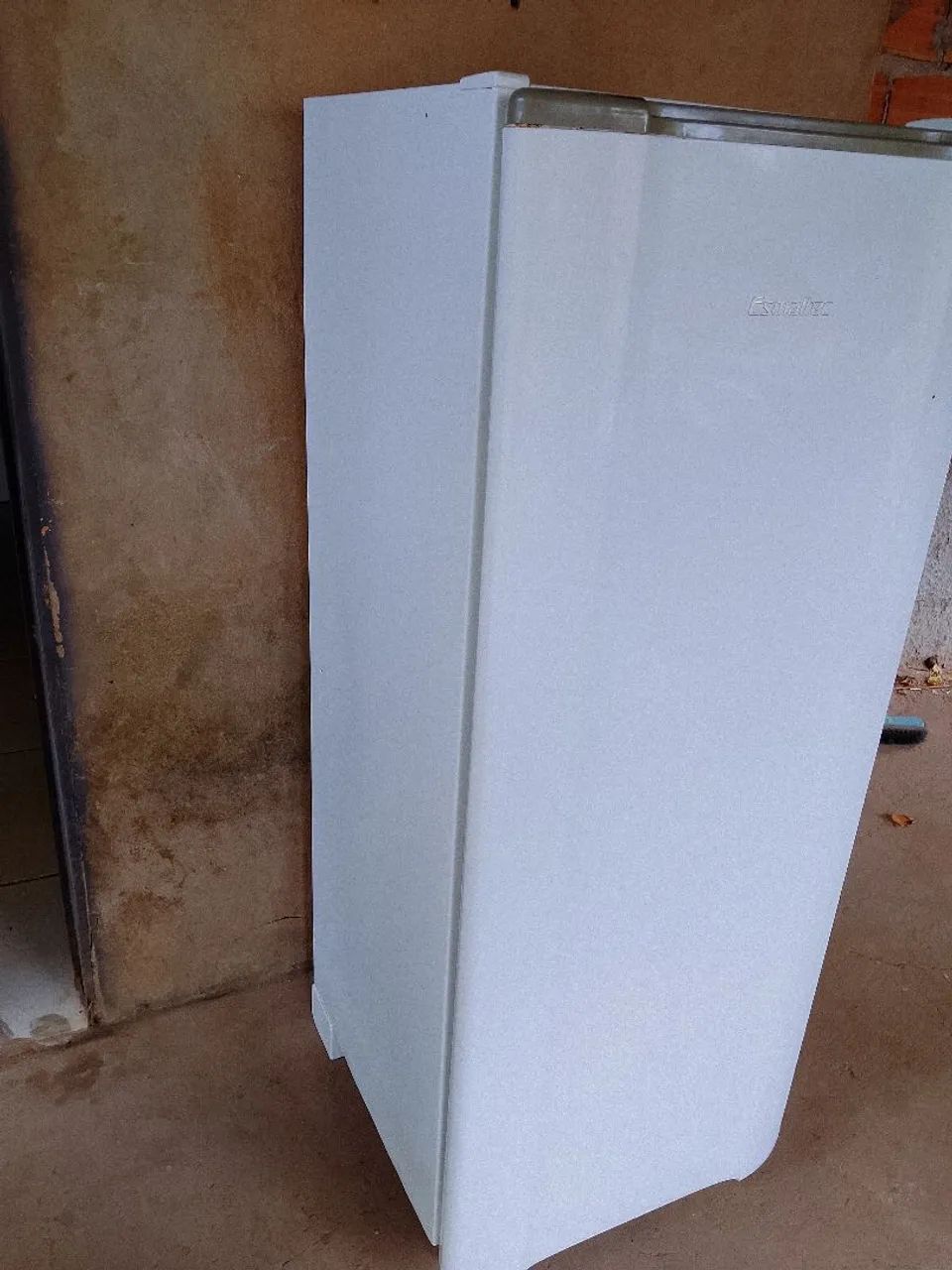 Vendo geladeira funcionando perfeitamente  - Foto 2
