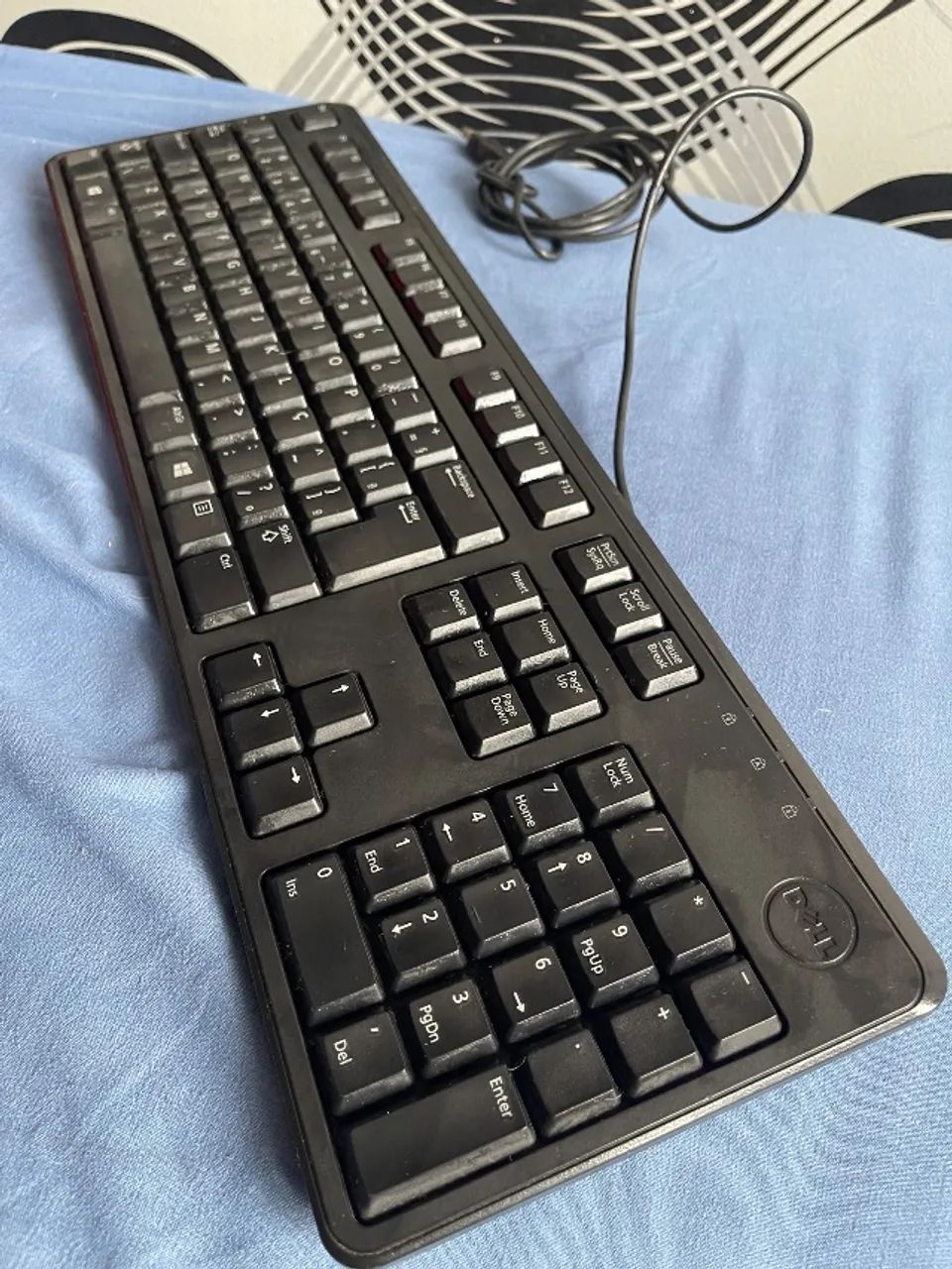 Teclado Dell com conexão USB, funcionando perfeitamente. - Foto 3
