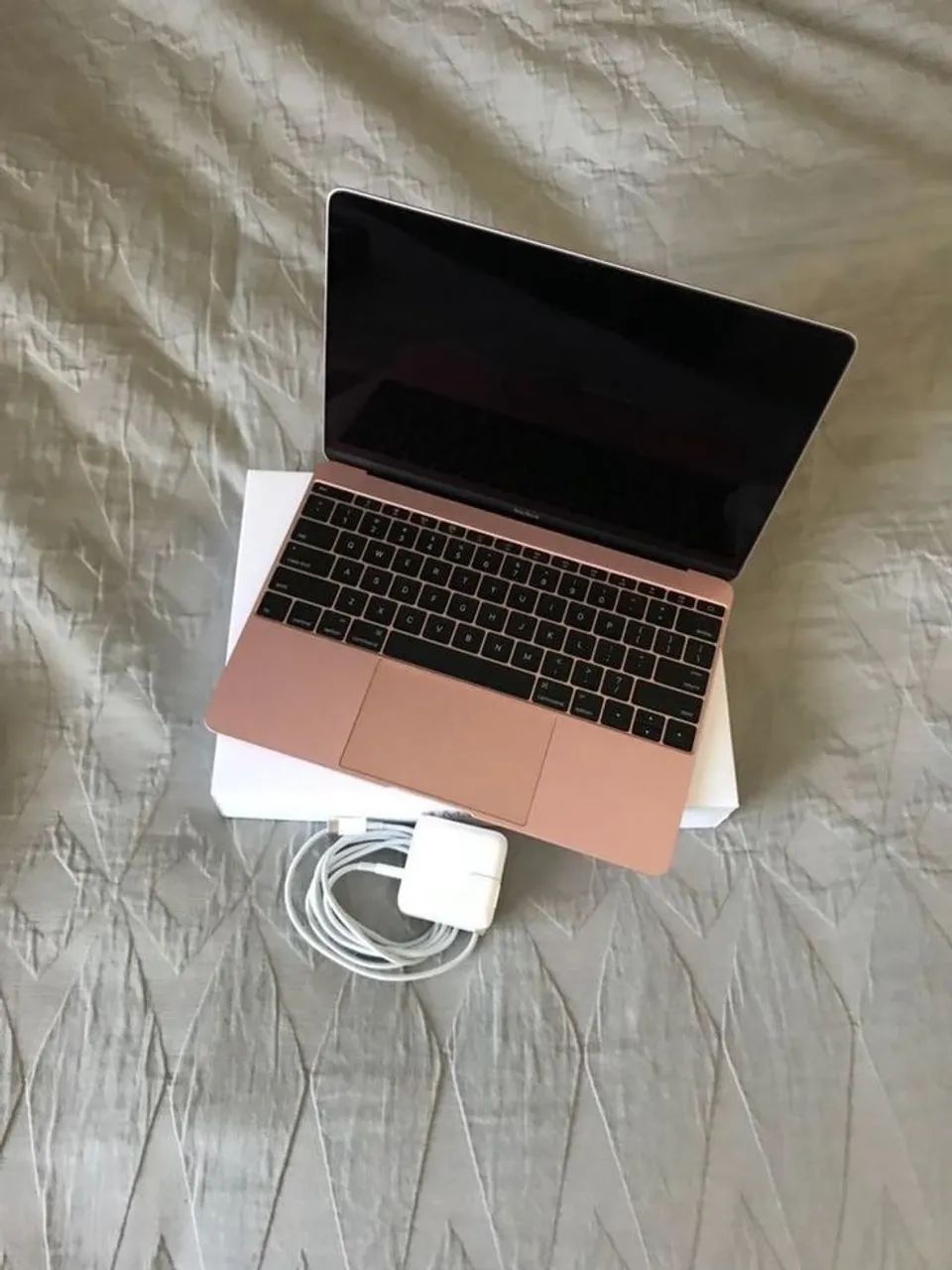 Mac book Rosa  - Foto 2