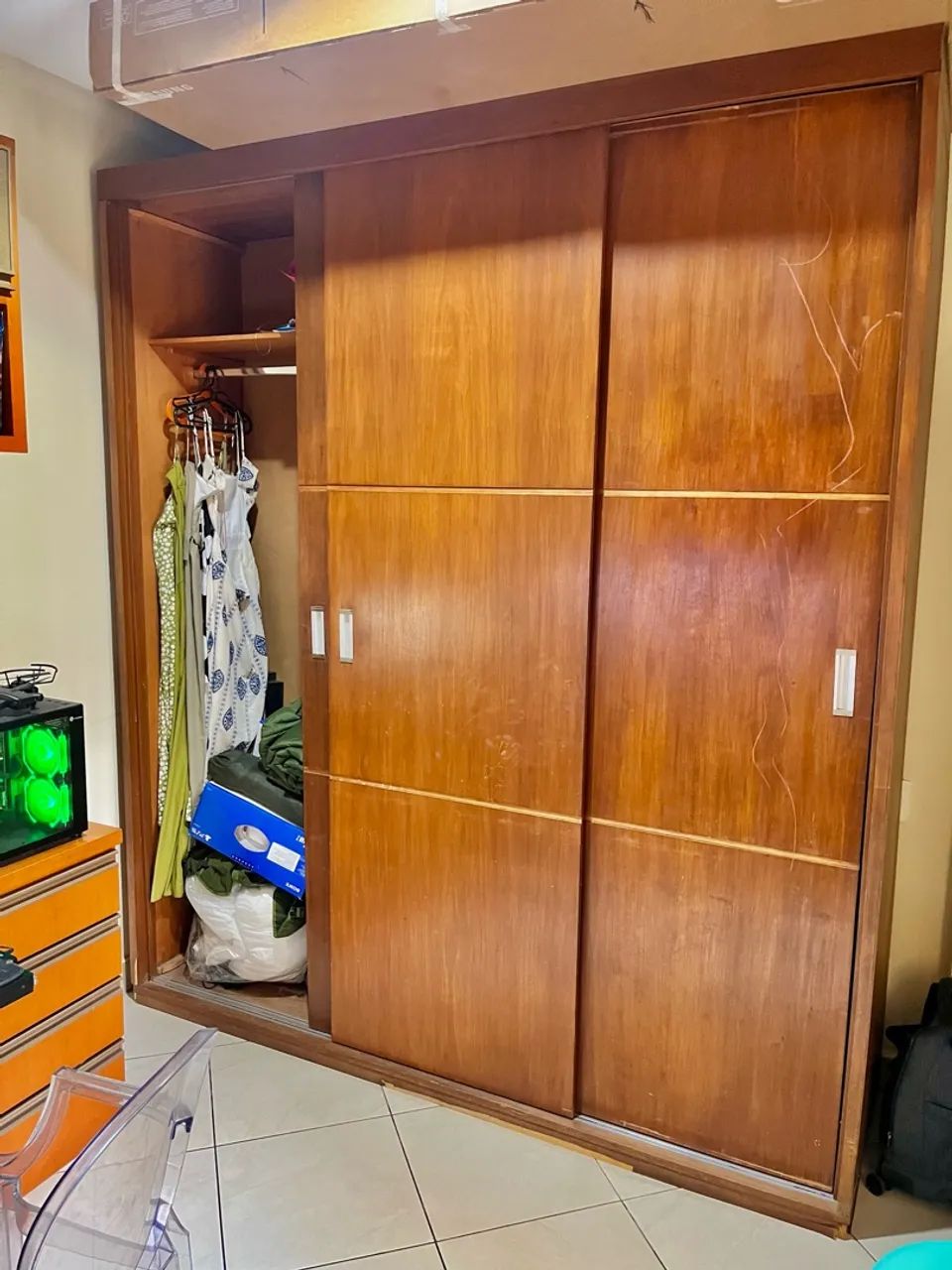 Guarda-Roupa de Madeira - Foto 3