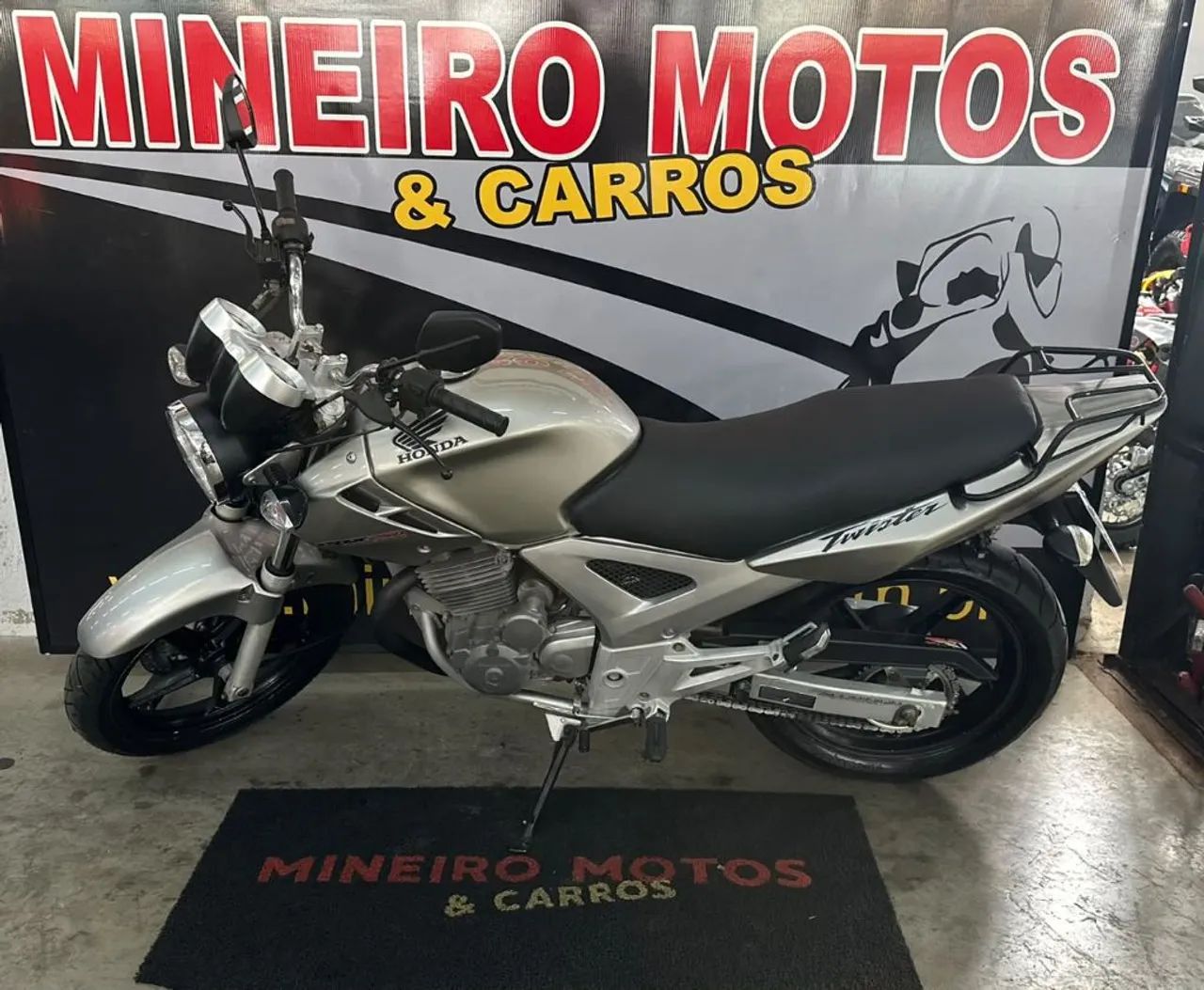 CBX 250 TWISTER - Foto 4