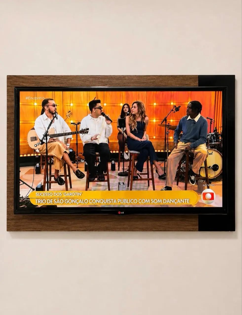 TV LG 42 POLEGADAS + PAINEL DECORATIVO | FUNCIONANDO PERFEITAMENTE - Foto 3