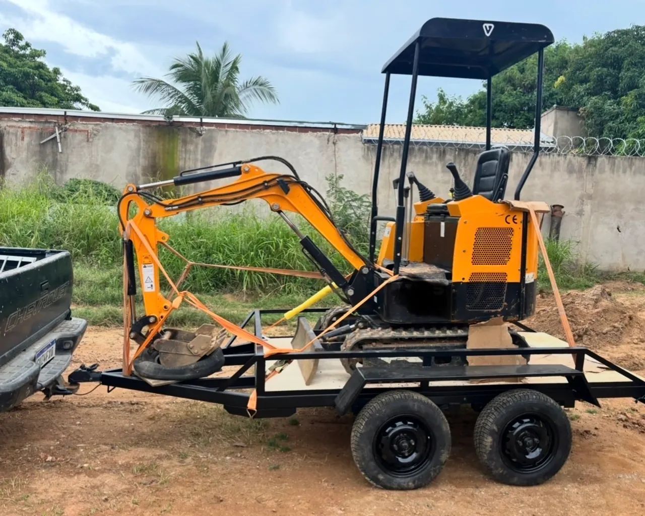 MINI ESCAVADEIRA CR 15  - Foto 4