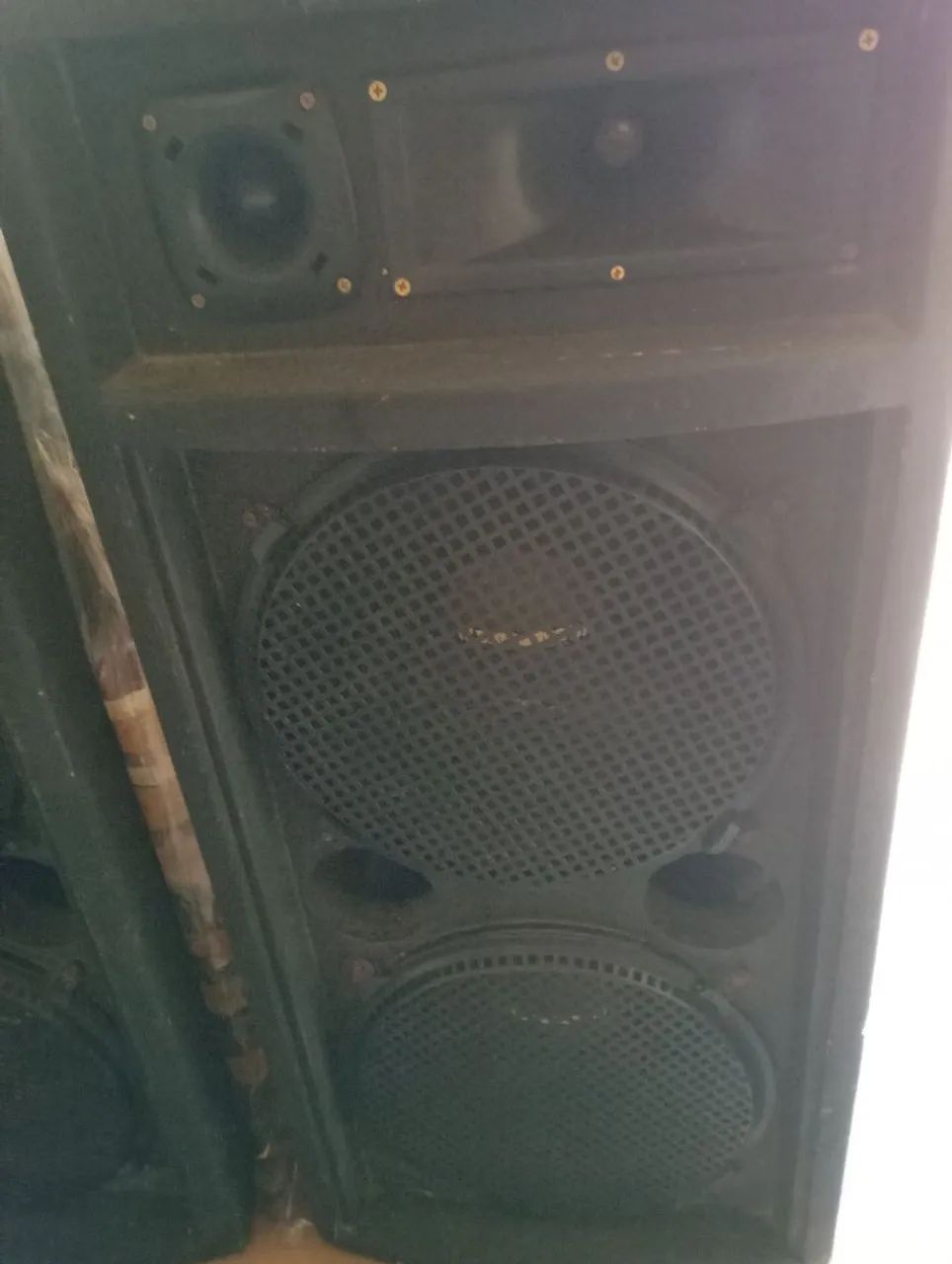 Caixas de som SP4
