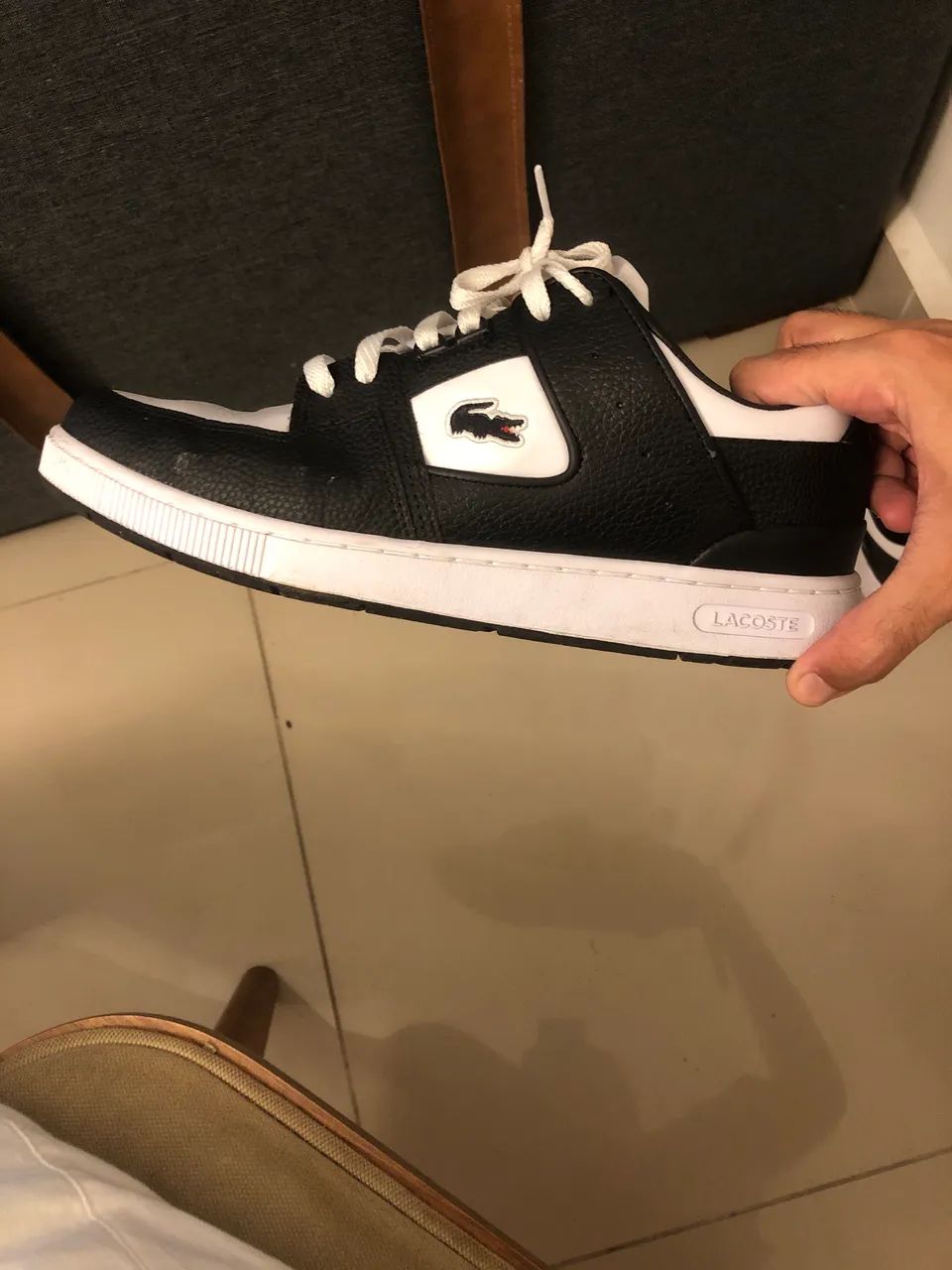 Tenis lacoste 42