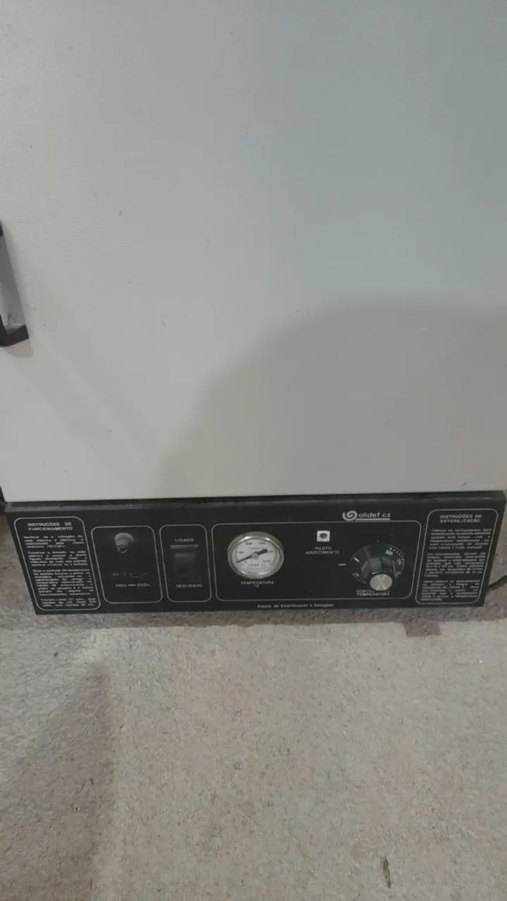 Autoclave para Esterilização - Equipamento Profissional