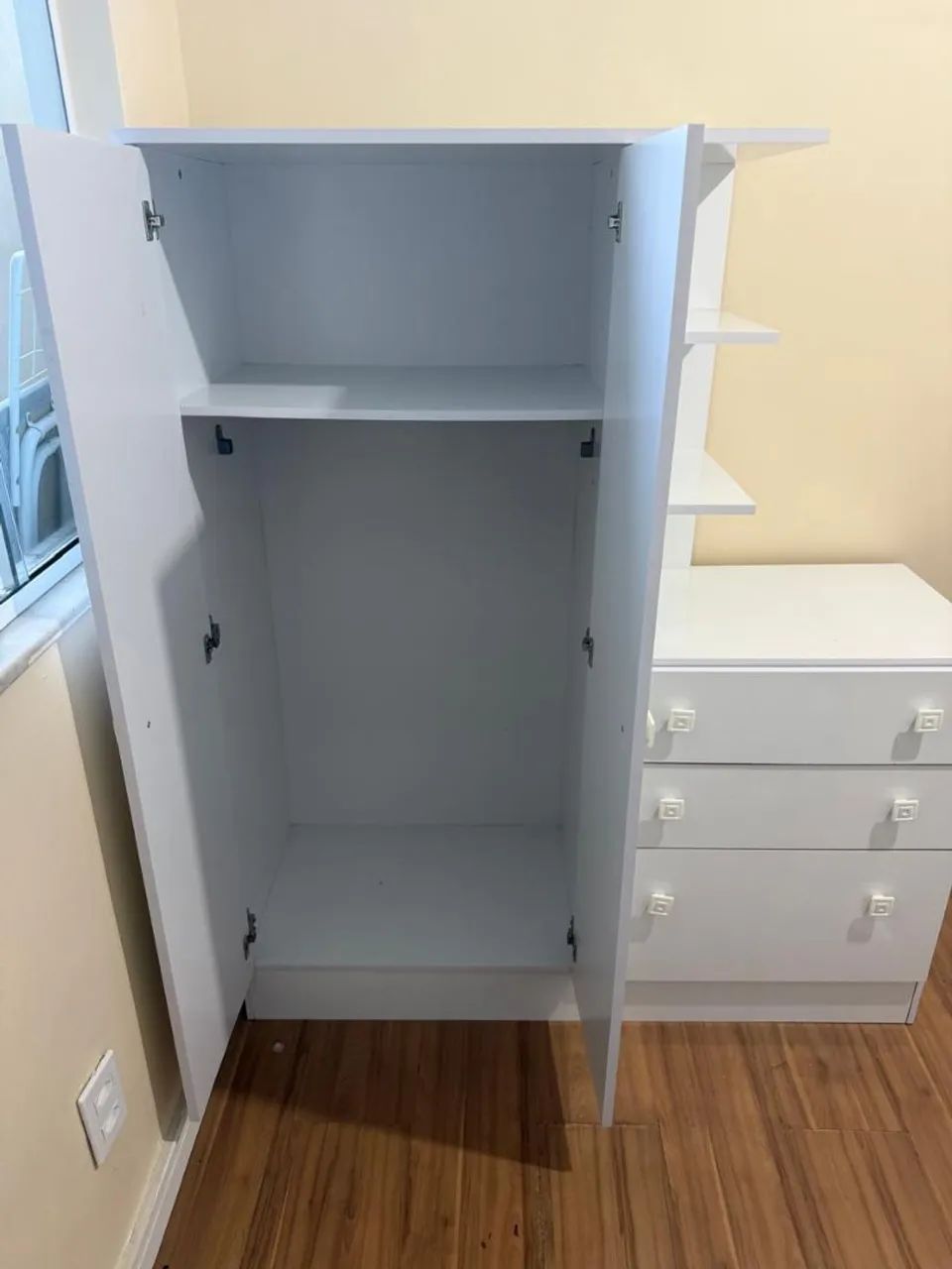 Guarda roupa