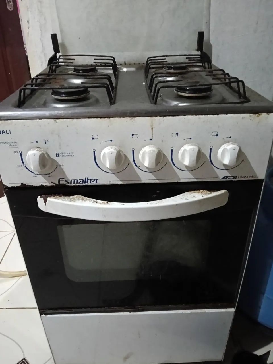 Fogão 4 bocas 