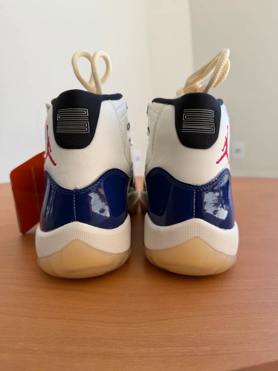 Air Jordan 11 Rare Air 38 - Foto 2