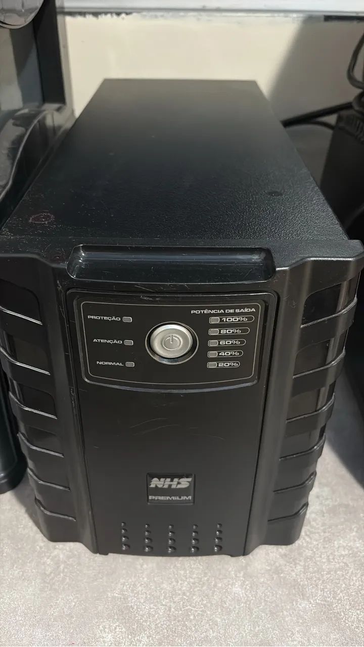 Nobreak Nhs 3000va Semi-senoidal Bivolt 3x17ah Premium Preto