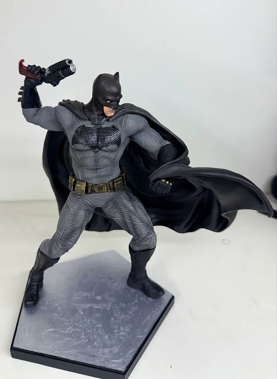 Estátua do Batman / Action figure  - Foto 4