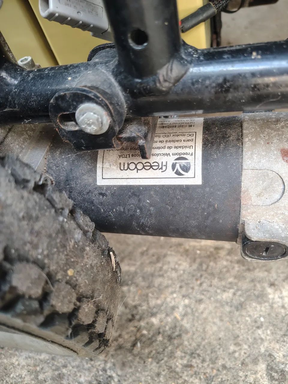 Cadeira de rodas elétrico freedom - Foto 4