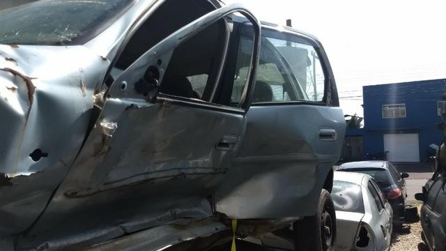 Corsa Sedan Classic 1.0 Econoflex 2014 - Foto 3
