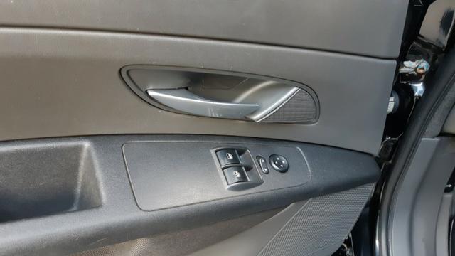 Fiat Punto Essence 1.6 Flex 16v 2012 Completo - Foto 18