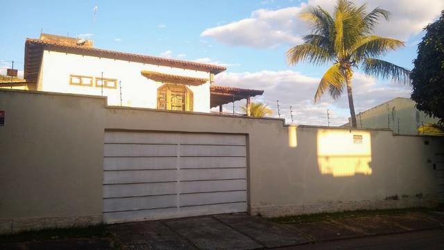 Lindo sobrado de alto padrão com 5 suítes plenas - Setor Santa Genoveva - Foto 6