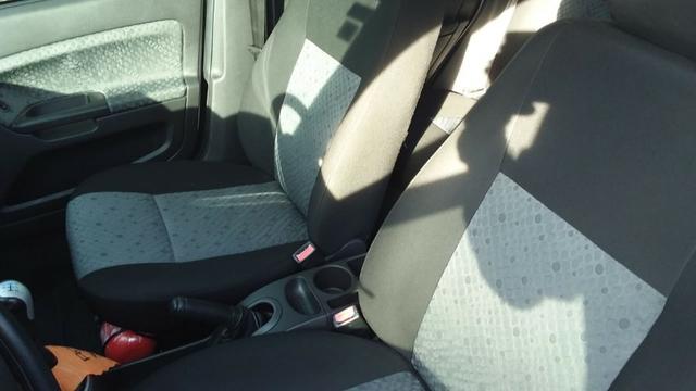 Ford Fiesta 1.6 Flex - Foto 10