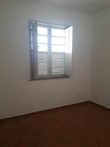 Vende aptº 2/4 com varanda na Vila da Penha - Foto 8