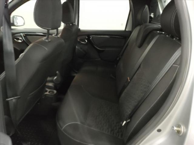 RENAULT DUSTER OROCH 2.0 16V HI-FLEX DYNAMIQUE AUTOMÁTICO - Foto 9