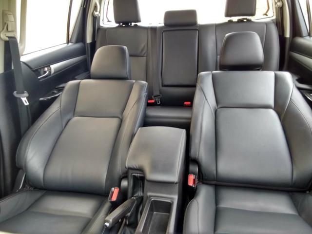 HILUX CD SRX 4x4 2.8 TDI DIESEL AT 17-18 - Foto 8