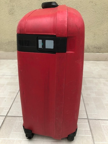 Mala Vermelha Desley Policarbonato - Foto 5