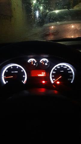 Peugeot 408 completo 2.0 GNV débito IPVA 4.200 a pagar recibo aberto em meu nome