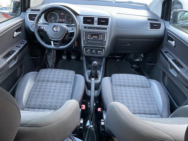 Fox Comfortline 1.6 MSI flex ano 2017 - Foto 6