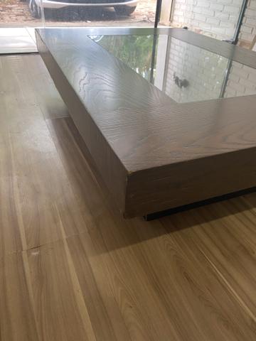 Mesa de centro cor tabaco com vidro - Foto 4