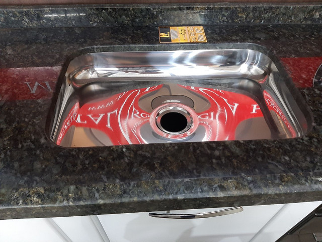 Pia Granito Moldurada Nova.