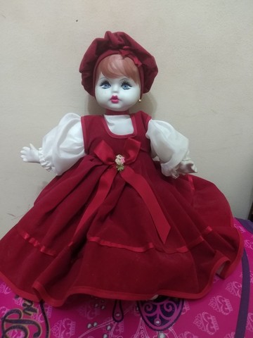 Boneca artesanato porcelana