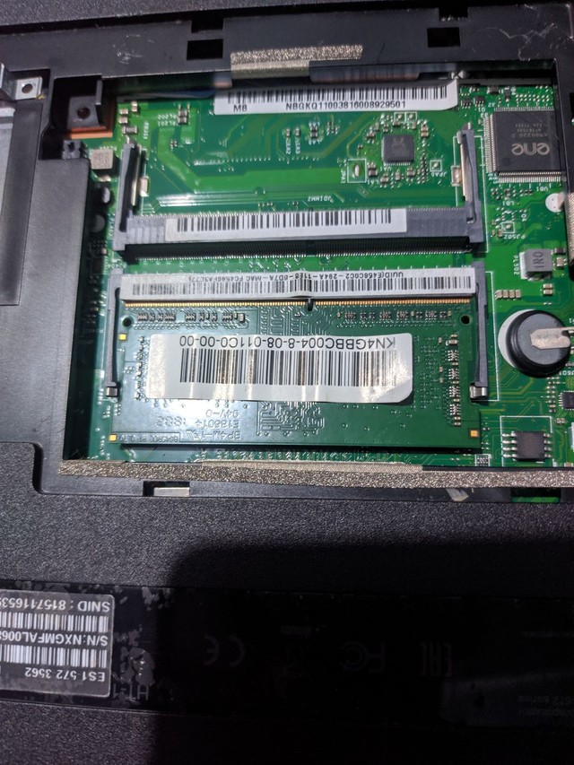 Memória Ram DDR4 4GB 1600mhz notebook semi nova - Computadores e acessórios  - Arroio da Manteiga, São Leopoldo 1007390747 | OLX