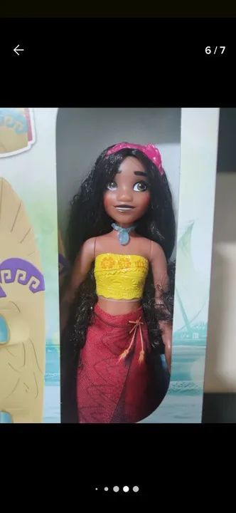Boneca Princesas Disney - Moana Surfista Com Prancha - 30 Cm - Foto 2