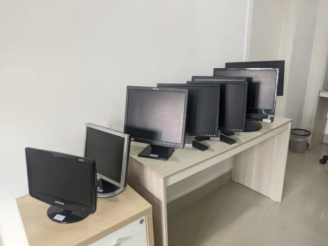 Monitores á partir de:  R$120,00 - Foto 5