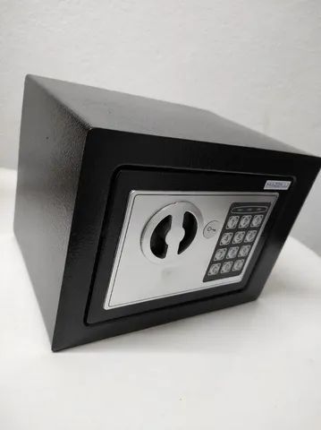 Cofre eletrônico Preto, prático e fácil de manusear