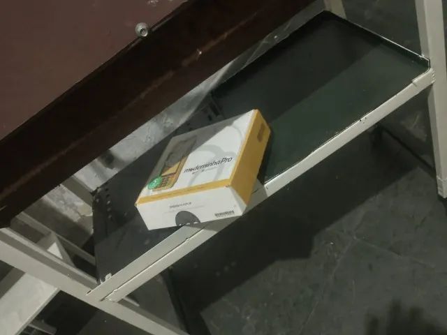 Churrasqueira com rodinhas , para uso comercial ou residencial, barato, vendo ou troco. - Foto 5