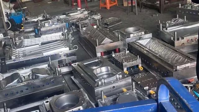 Ferramentaria, Moldes de injeção  - Foto 4