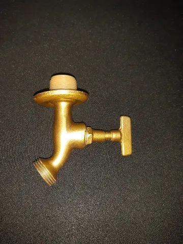 Torneira de Jardim, Curta, Metal Dourado 1/2 x 3/4 - Foto 2
