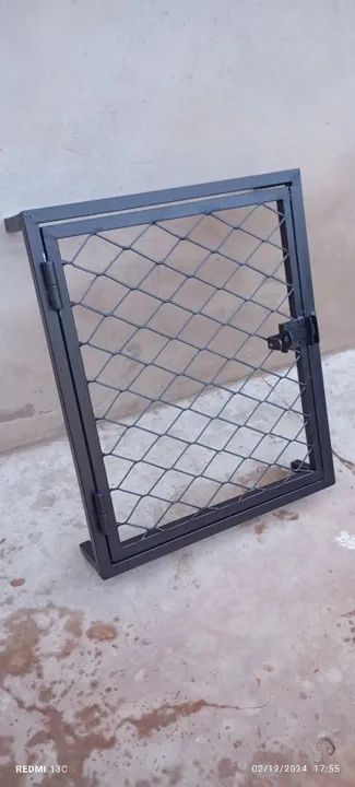 Grade proteção caixa de energia  - Foto 3