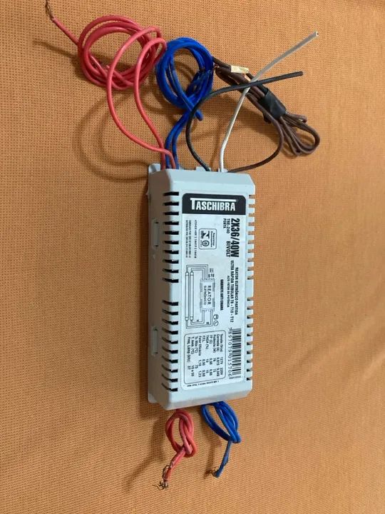 Reator eletrônico 2x36 / 40W T8 T10 T12 Alto fator de potência - Foto 2