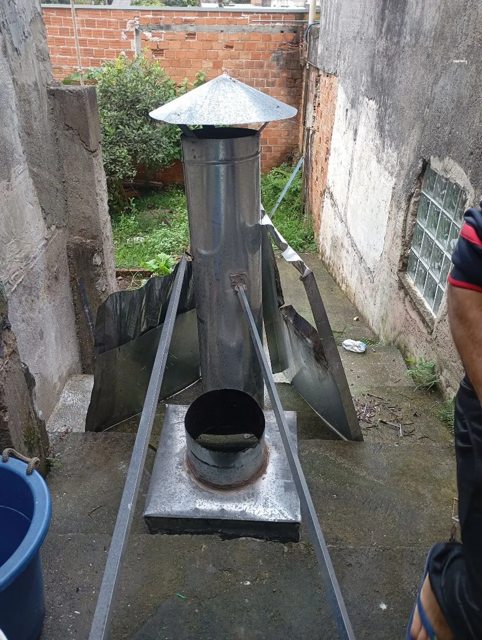 Churrasqueira artesanal para área externa