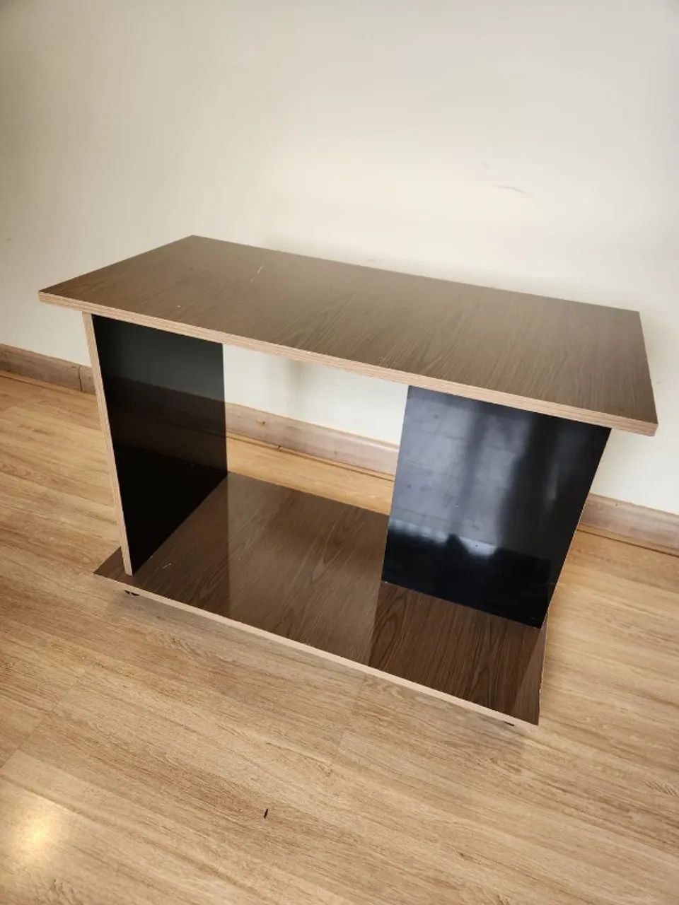 Mesa de Centro Canto Sala de Estar TV e Bar móvel funcional Avaria  - Foto 6