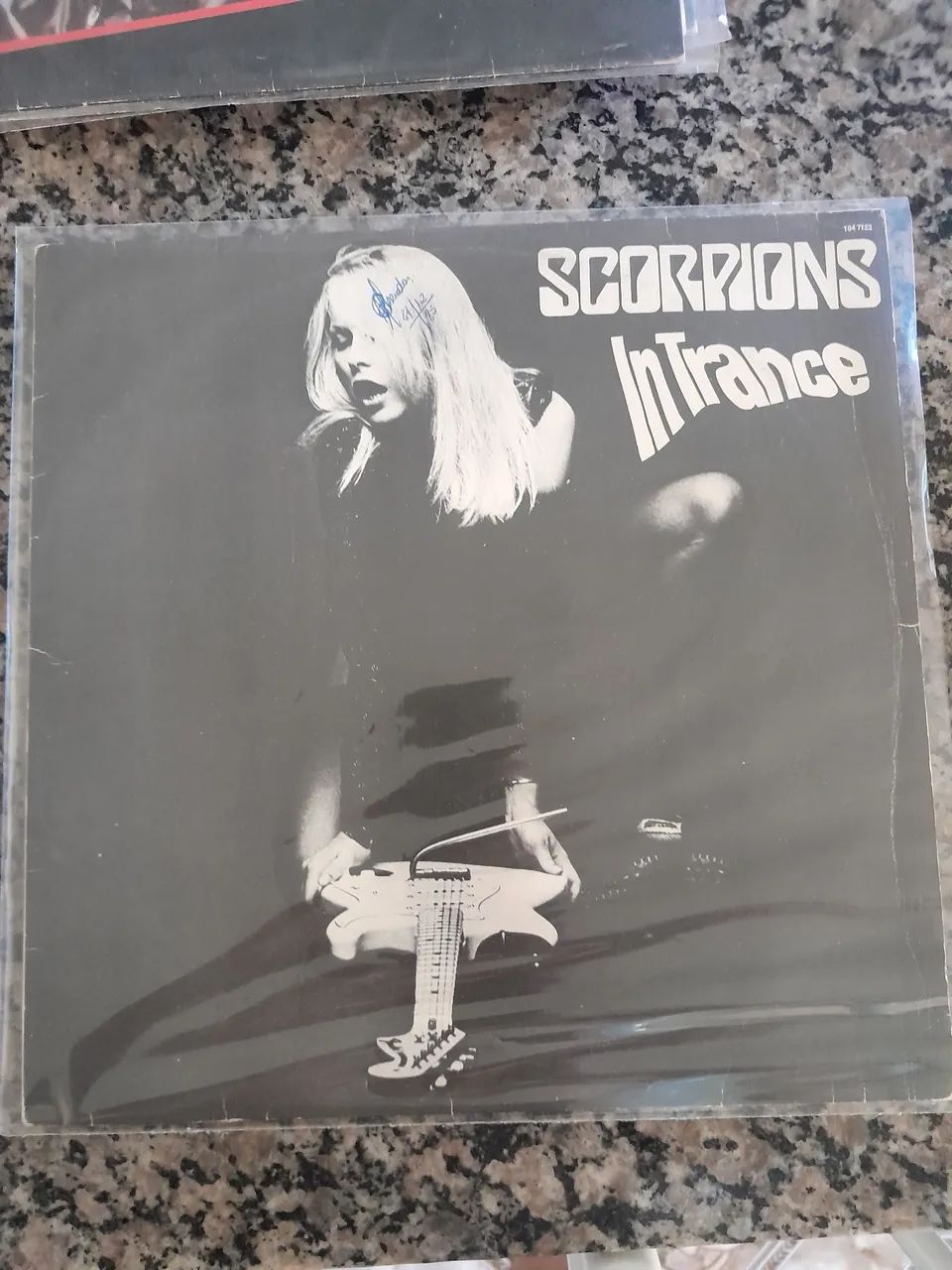 Três disco vinil scorpions. Original  - Foto 3