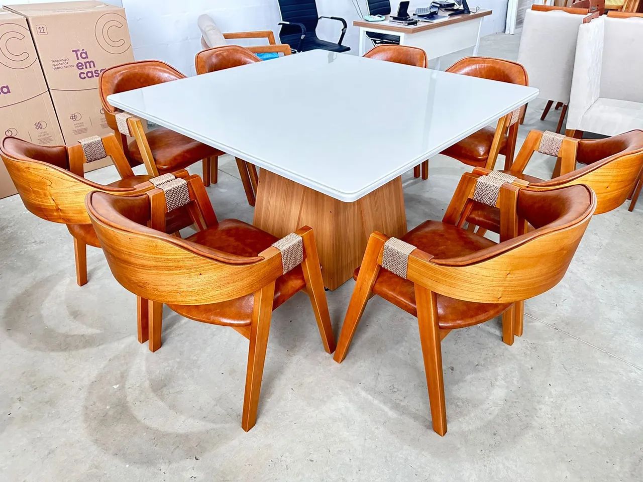 Mesa de Jantar em Madeira com 8 Cadeiras