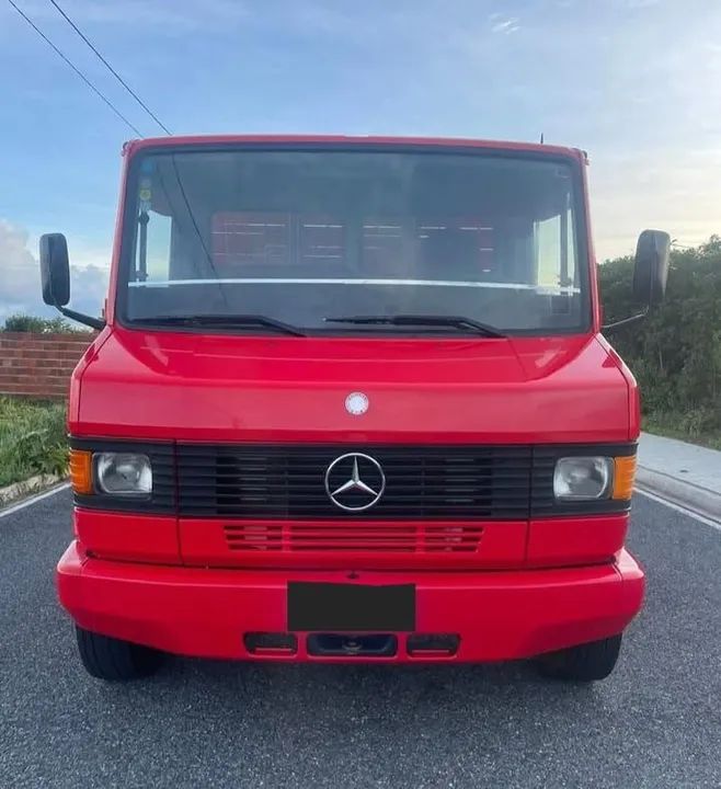 Mb 710 carroceria ano 2012 - Foto 2