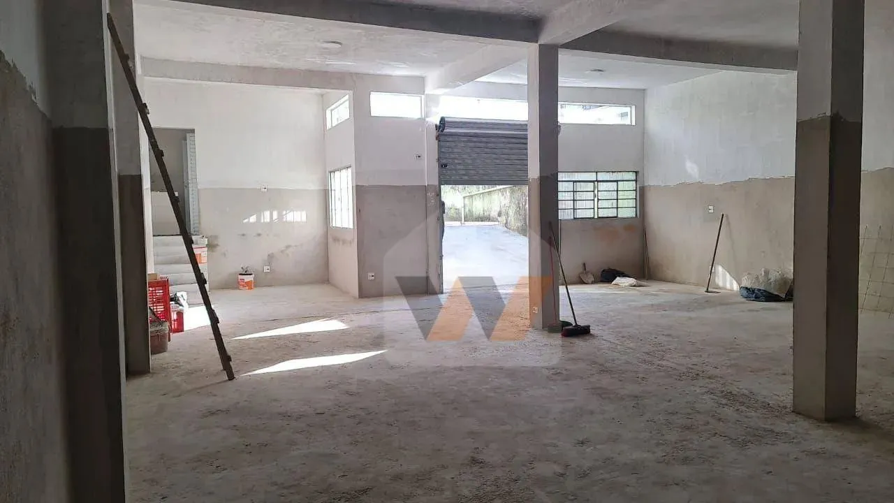 Galpão para alugar, 230 m² por R$ 6.000,00/mês - Cidade São Mateus - São Paulo/SP