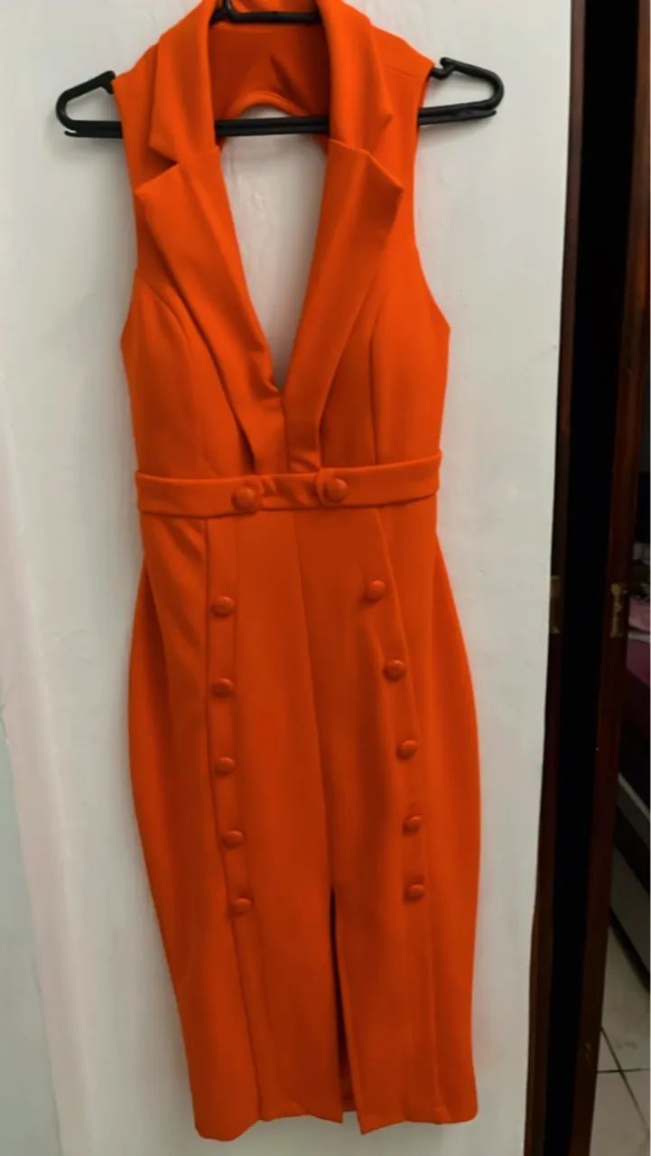 Vestido Laranja de Alça com Botões / Retirar em Carapicuiba Cep 06361-400 - Foto 3